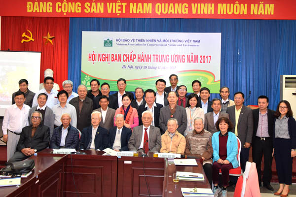Ban[-]chấp[-]hành[-]Hội[-]BVTN&MT[-]Việt[-]Nam[-]cùng[-]nhất[-]trí[-]hành[-]động[-]hướng[-]tới[-]Đại[-]hội[-]lần[-]thứ[-]VII